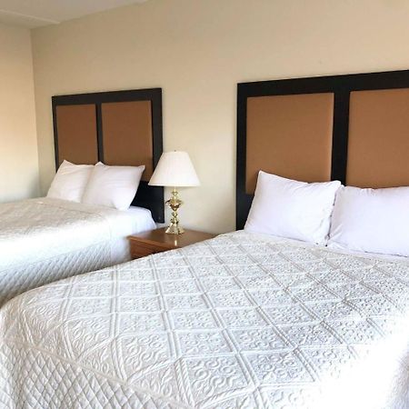 7 Days Inn Niagara Falls ไนแอการาฟอลส์ ภายนอก รูปภาพ