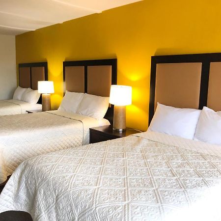 7 Days Inn Niagara Falls ไนแอการาฟอลส์ ภายนอก รูปภาพ