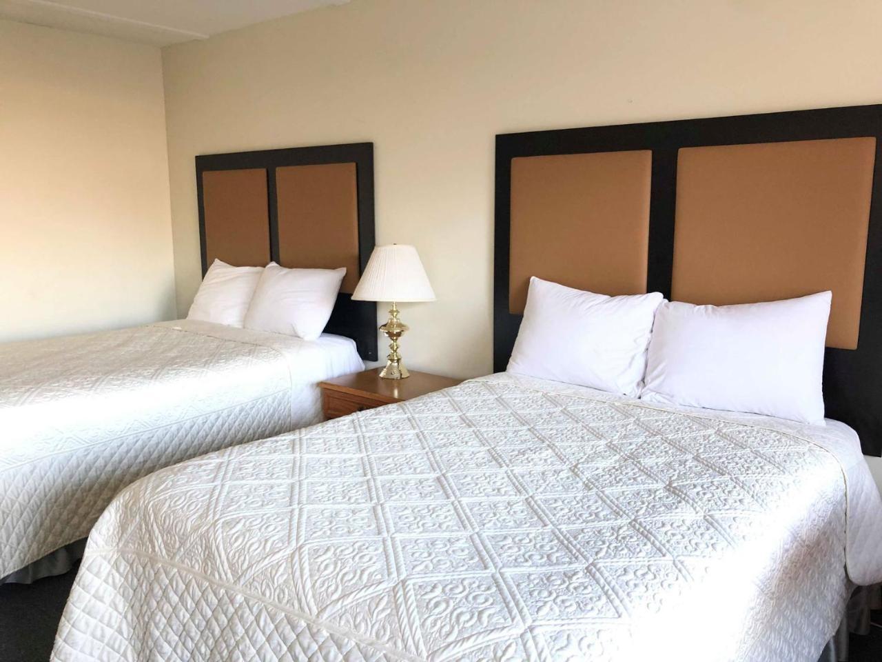 7 Days Inn Niagara Falls ไนแอการาฟอลส์ ภายนอก รูปภาพ